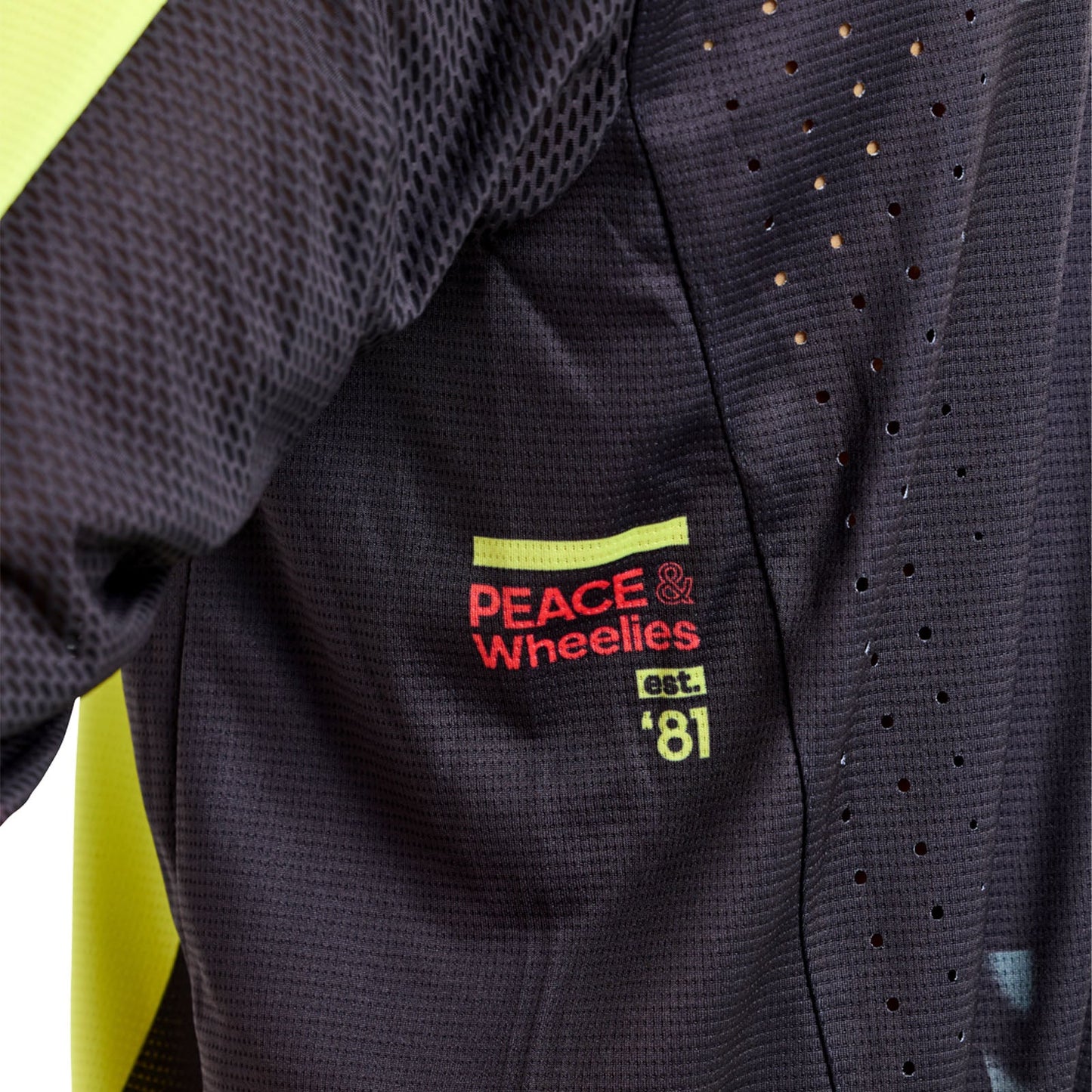 SE Pro Jersey Roam Glo Yellow